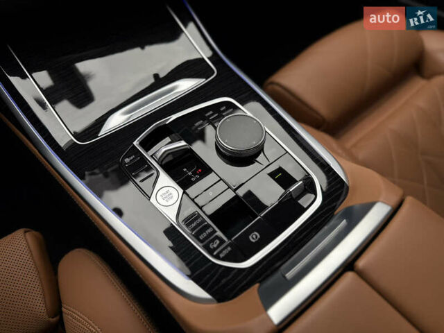 Черный БМВ X7, объемом двигателя 2.99 л и пробегом 117 тыс. км за 103900 $, фото 41 на Automoto.ua