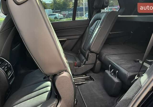 Чорний БМВ X7, об'ємом двигуна 2.99 л та пробігом 154 тис. км за 77000 $, фото 14 на Automoto.ua