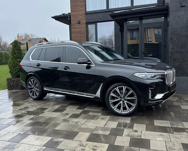 Чорний БМВ X7, об'ємом двигуна 3 л та пробігом 33 тис. км за 95500 $, фото 4 на Automoto.ua