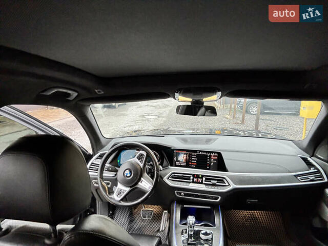 Черный БМВ X7, объемом двигателя 2.99 л и пробегом 110 тыс. км за 80000 $, фото 10 на Automoto.ua