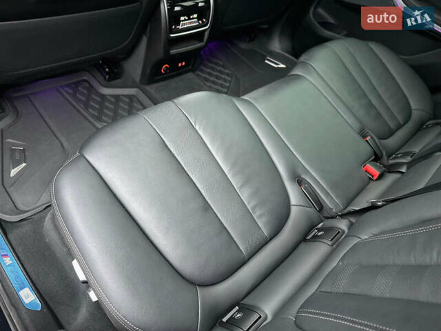 Черный БМВ X7, объемом двигателя 2.99 л и пробегом 41 тыс. км за 89900 $, фото 59 на Automoto.ua