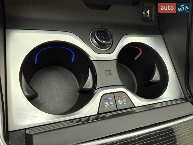 Черный БМВ X7, объемом двигателя 2.99 л и пробегом 90 тыс. км за 108000 $, фото 29 на Automoto.ua