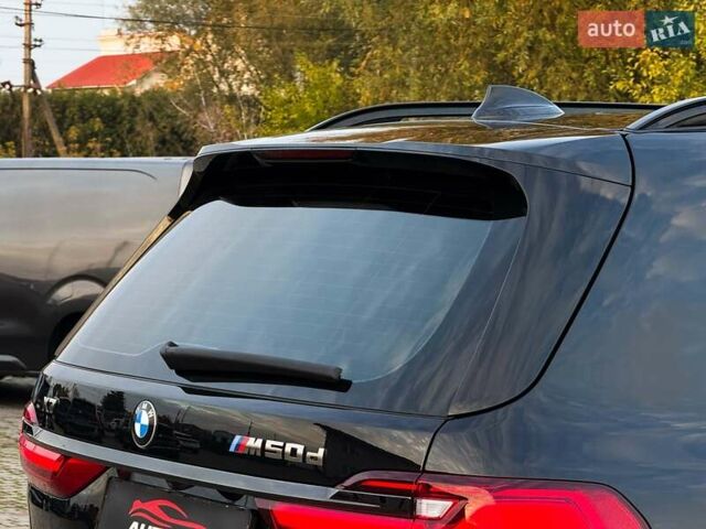 Черный БМВ X7, объемом двигателя 3 л и пробегом 110 тыс. км за 96499 $, фото 32 на Automoto.ua