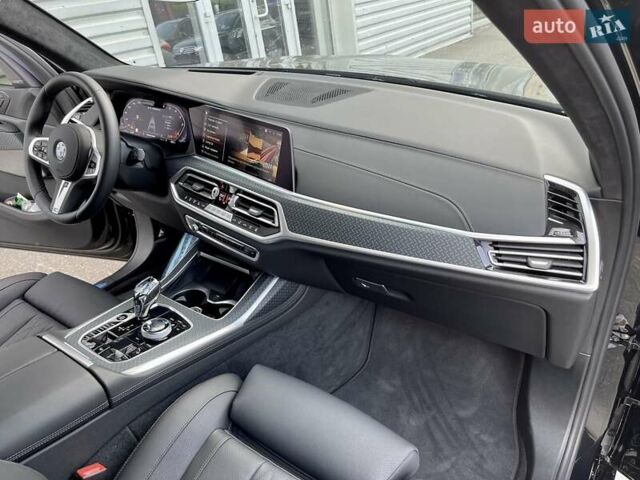 Черный БМВ X7, объемом двигателя 2.99 л и пробегом 29 тыс. км за 106500 $, фото 19 на Automoto.ua