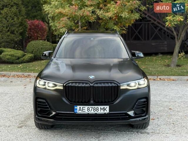 Черный БМВ X7, объемом двигателя 3 л и пробегом 88 тыс. км за 69999 $, фото 2 на Automoto.ua