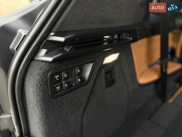 Черный БМВ X7, объемом двигателя 2.99 л и пробегом 117 тыс. км за 103900 $, фото 65 на Automoto.ua