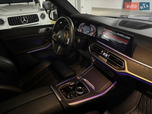 Чорний БМВ X7, об'ємом двигуна 2.99 л та пробігом 40 тис. км за 92500 $, фото 22 на Automoto.ua