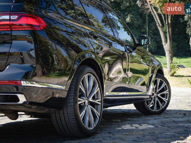 Черный БМВ X7, объемом двигателя 3 л и пробегом 64 тыс. км за 69999 $, фото 11 на Automoto.ua