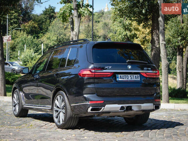 Черный БМВ X7, объемом двигателя 3 л и пробегом 64 тыс. км за 69999 $, фото 23 на Automoto.ua
