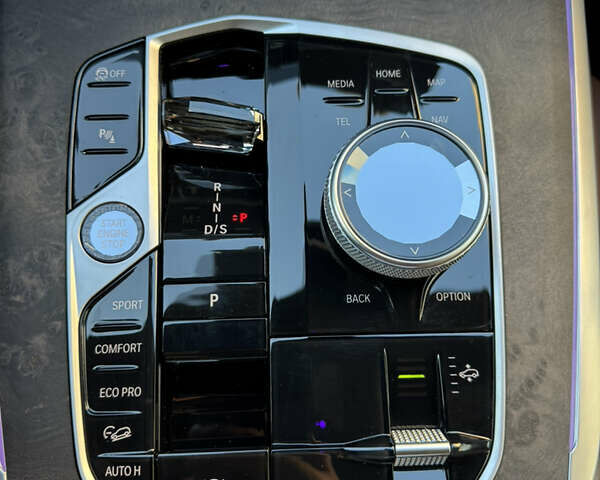 Черный БМВ X7, объемом двигателя 2.99 л и пробегом 20 тыс. км за 124000 $, фото 32 на Automoto.ua