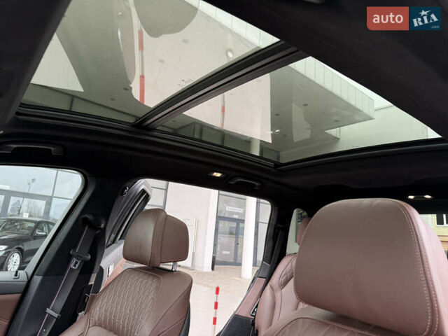 Черный БМВ X7, объемом двигателя 2.99 л и пробегом 90 тыс. км за 108000 $, фото 45 на Automoto.ua