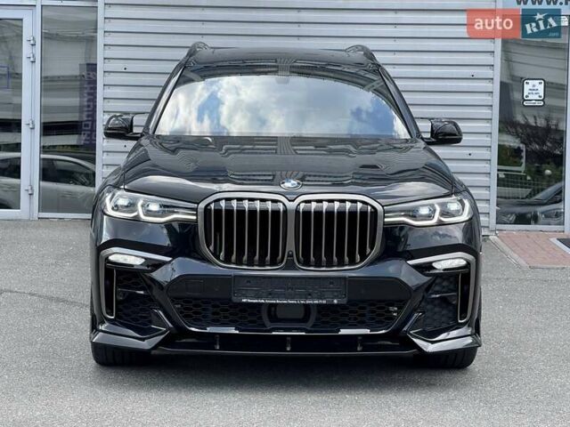 Черный БМВ X7, объемом двигателя 2.99 л и пробегом 29 тыс. км за 106500 $, фото 5 на Automoto.ua