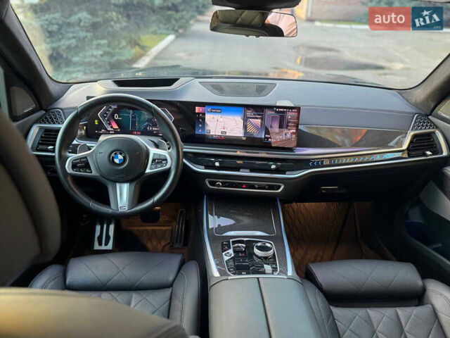 Черный БМВ X7, объемом двигателя 2.99 л и пробегом 57 тыс. км за 115500 $, фото 65 на Automoto.ua