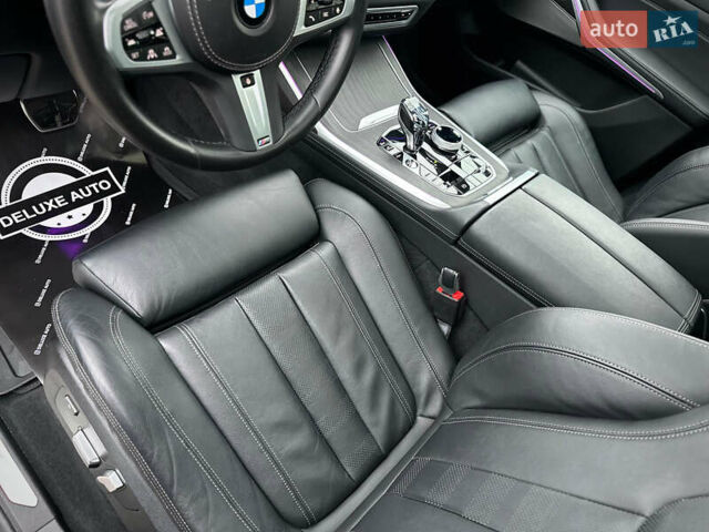 Черный БМВ X7, объемом двигателя 2.99 л и пробегом 41 тыс. км за 89900 $, фото 56 на Automoto.ua