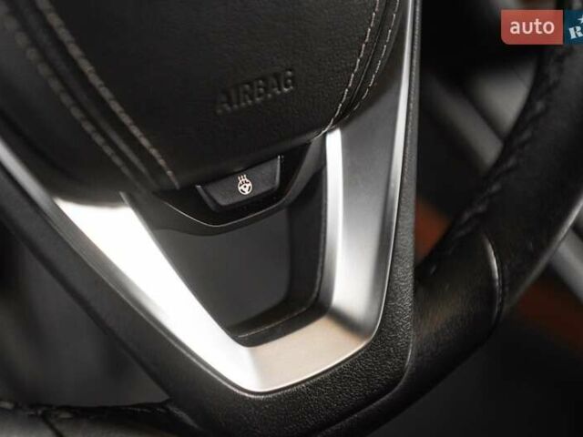 Черный БМВ X7, объемом двигателя 3 л и пробегом 65 тыс. км за 79900 $, фото 110 на Automoto.ua