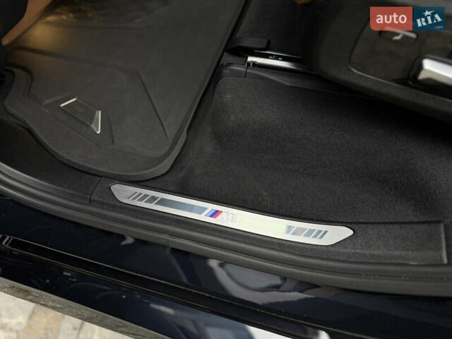Черный БМВ X7, объемом двигателя 2.99 л и пробегом 117 тыс. км за 103900 $, фото 56 на Automoto.ua