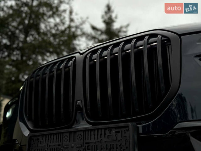Черный БМВ X7, объемом двигателя 2.99 л и пробегом 117 тыс. км за 103900 $, фото 8 на Automoto.ua