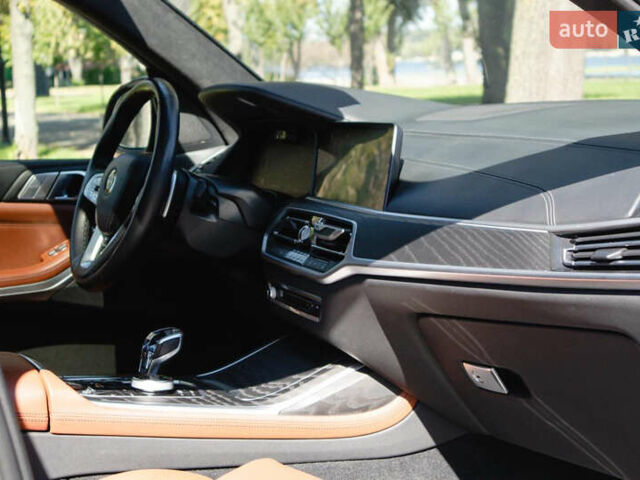 Черный БМВ X7, объемом двигателя 3 л и пробегом 64 тыс. км за 73500 $, фото 75 на Automoto.ua