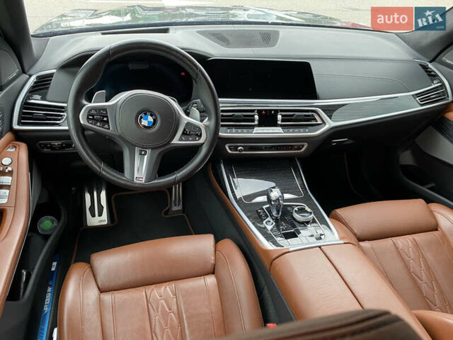 Черный БМВ X7, объемом двигателя 2.99 л и пробегом 98 тыс. км за 89000 $, фото 9 на Automoto.ua