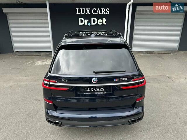 Черный БМВ X7, объемом двигателя 4.4 л и пробегом 40 тыс. км за 140900 $, фото 38 на Automoto.ua