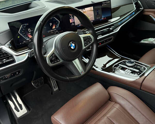 Чорний БМВ X7, об'ємом двигуна 2.99 л та пробігом 49 тис. км за 129000 $, фото 8 на Automoto.ua