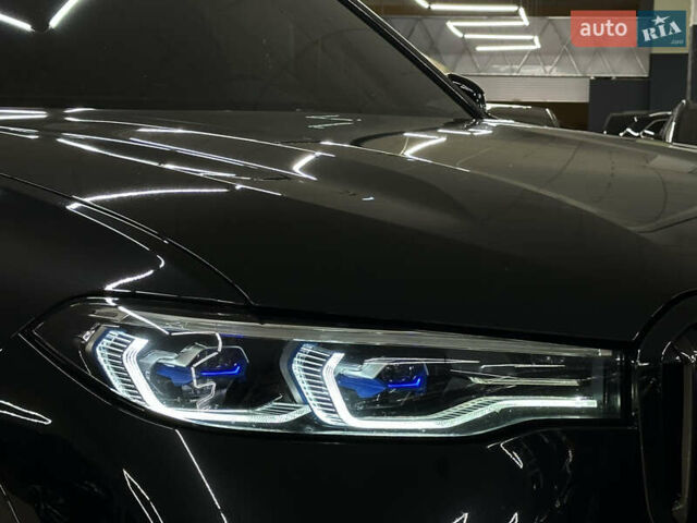 Черный БМВ X7, объемом двигателя 3 л и пробегом 96 тыс. км за 99999 $, фото 4 на Automoto.ua