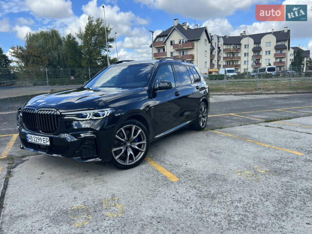 Черный БМВ X7, объемом двигателя 4.39 л и пробегом 25 тыс. км за 105000 $, фото 2 на Automoto.ua