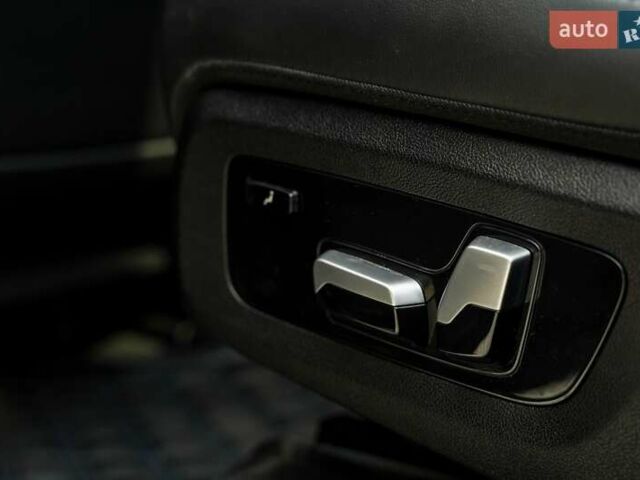 Черный БМВ X7, объемом двигателя 3 л и пробегом 67 тыс. км за 99500 $, фото 54 на Automoto.ua