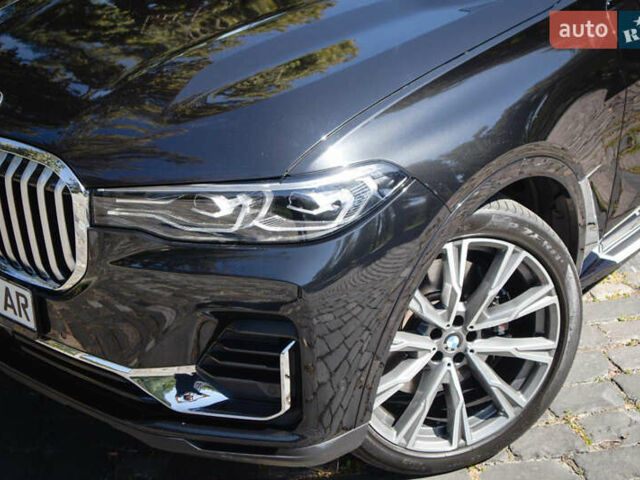 Черный БМВ X7, объемом двигателя 3 л и пробегом 64 тыс. км за 73500 $, фото 6 на Automoto.ua