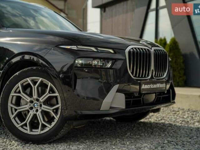 Черный БМВ X7, объемом двигателя 3 л и пробегом 67 тыс. км за 99500 $, фото 15 на Automoto.ua