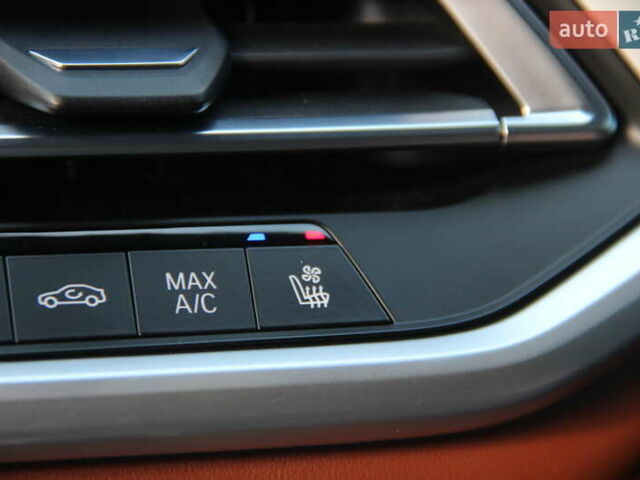 Чорний БМВ X7, об'ємом двигуна 2.99 л та пробігом 85 тис. км за 92000 $, фото 14 на Automoto.ua