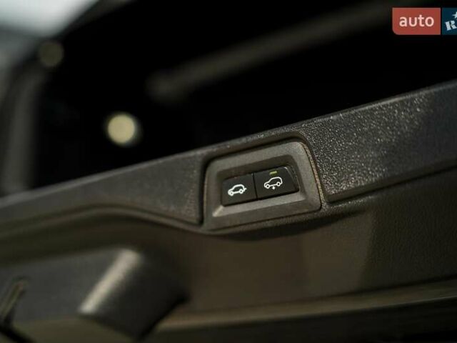 Черный БМВ X7, объемом двигателя 3 л и пробегом 67 тыс. км за 99500 $, фото 60 на Automoto.ua