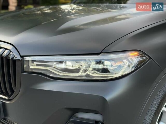 Черный БМВ X7, объемом двигателя 3 л и пробегом 88 тыс. км за 69999 $, фото 10 на Automoto.ua