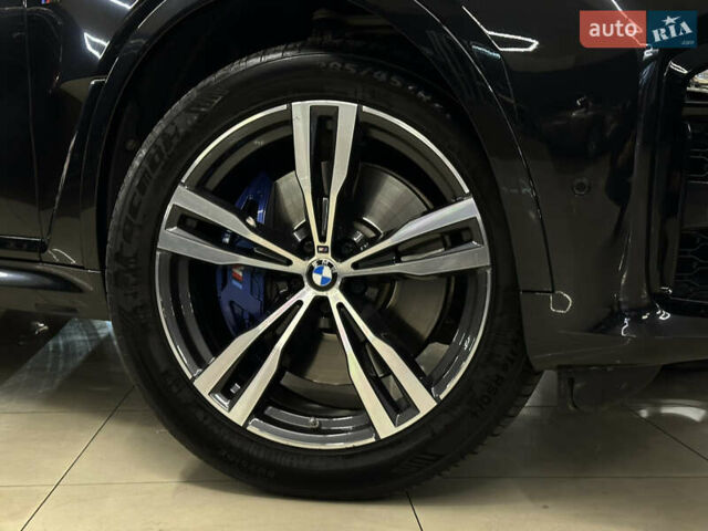 Черный БМВ X7, объемом двигателя 3 л и пробегом 96 тыс. км за 99999 $, фото 5 на Automoto.ua