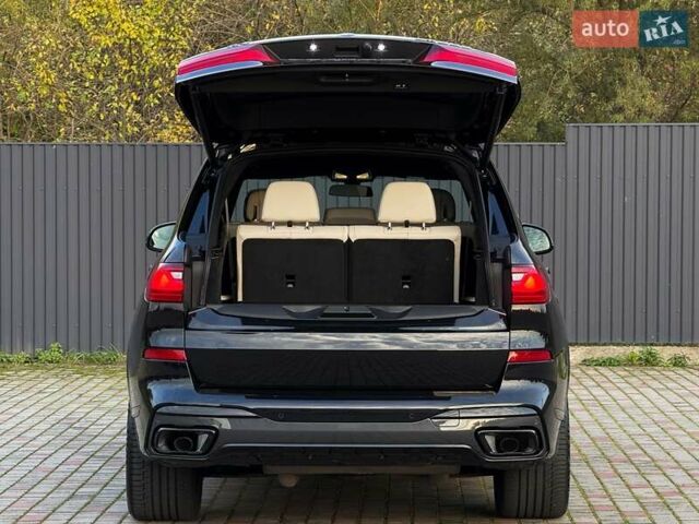 Черный БМВ X7, объемом двигателя 3 л и пробегом 110 тыс. км за 96499 $, фото 92 на Automoto.ua