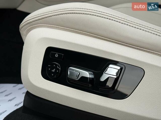 Черный БМВ X7, объемом двигателя 3 л и пробегом 110 тыс. км за 96499 $, фото 55 на Automoto.ua