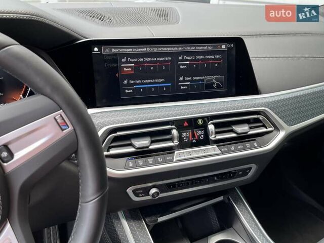 Черный БМВ X7, объемом двигателя 2.99 л и пробегом 29 тыс. км за 106500 $, фото 32 на Automoto.ua