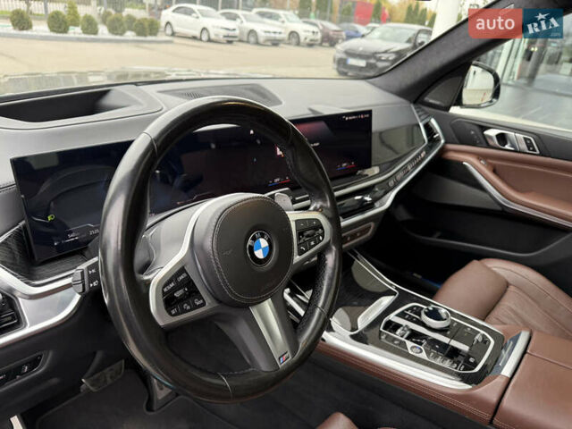 Черный БМВ X7, объемом двигателя 2.99 л и пробегом 90 тыс. км за 108000 $, фото 22 на Automoto.ua