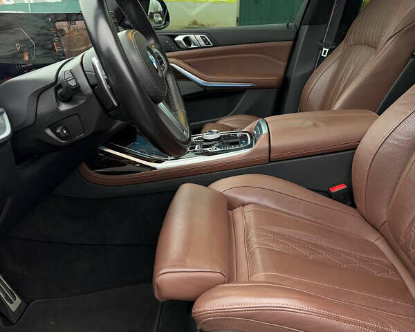 Чорний БМВ X7, об'ємом двигуна 2.99 л та пробігом 49 тис. км за 129000 $, фото 9 на Automoto.ua