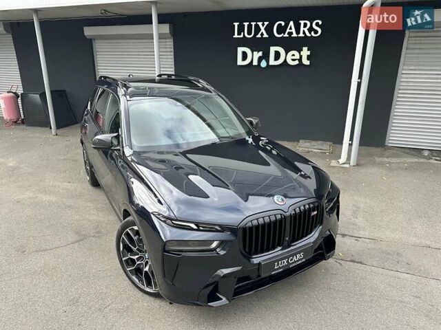 Черный БМВ X7, объемом двигателя 4.4 л и пробегом 40 тыс. км за 140900 $, фото 29 на Automoto.ua