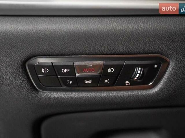 Черный БМВ X7, объемом двигателя 3 л и пробегом 65 тыс. км за 79900 $, фото 60 на Automoto.ua