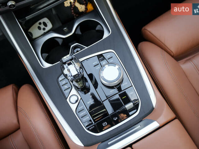 Черный БМВ X7, объемом двигателя 2.99 л и пробегом 100 тыс. км за 82000 $, фото 24 на Automoto.ua