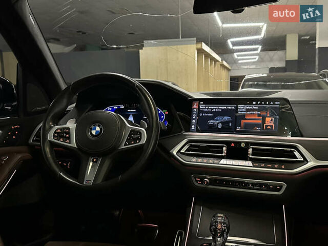 Черный БМВ X7, объемом двигателя 3 л и пробегом 96 тыс. км за 99999 $, фото 45 на Automoto.ua