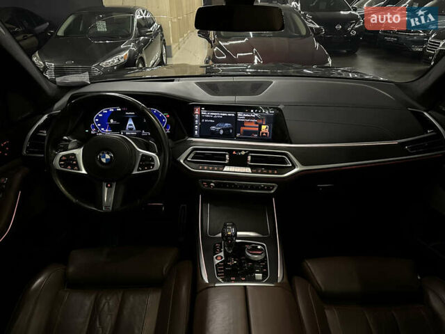 Черный БМВ X7, объемом двигателя 3 л и пробегом 96 тыс. км за 99999 $, фото 44 на Automoto.ua