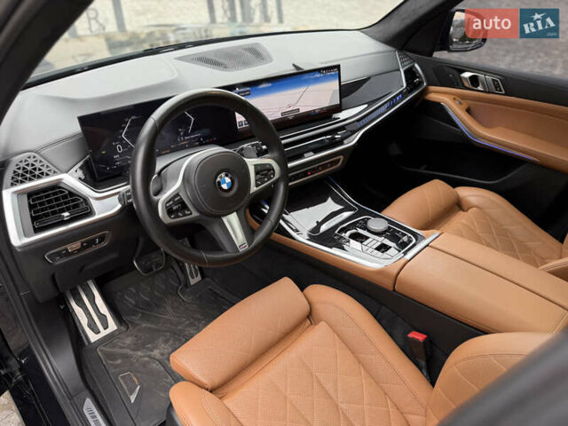 Черный БМВ X7, объемом двигателя 2.99 л и пробегом 117 тыс. км за 103900 $, фото 35 на Automoto.ua