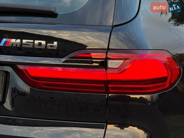 Черный БМВ X7, объемом двигателя 3 л и пробегом 110 тыс. км за 96499 $, фото 27 на Automoto.ua