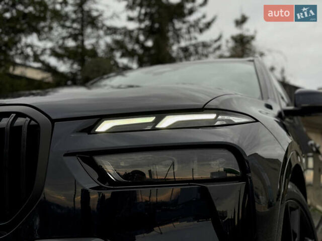 Черный БМВ X7, объемом двигателя 2.99 л и пробегом 117 тыс. км за 103900 $, фото 5 на Automoto.ua