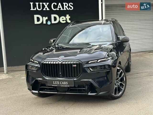 Черный БМВ X7, объемом двигателя 4.4 л и пробегом 40 тыс. км за 140900 $, фото 26 на Automoto.ua