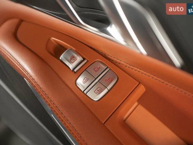 Черный БМВ X7, объемом двигателя 3 л и пробегом 65 тыс. км за 79900 $, фото 48 на Automoto.ua