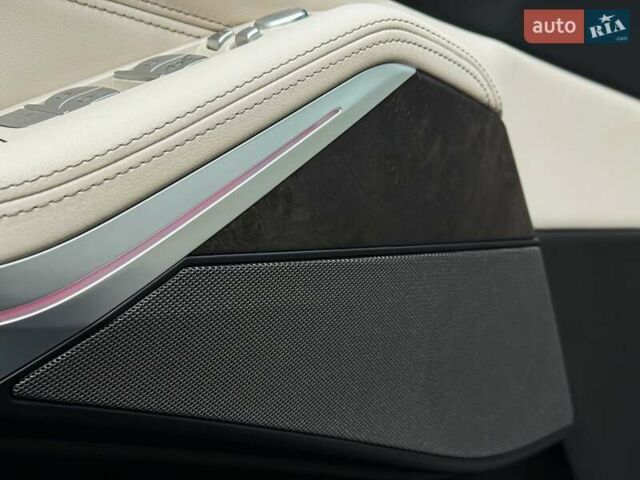 Черный БМВ X7, объемом двигателя 3 л и пробегом 110 тыс. км за 96499 $, фото 46 на Automoto.ua